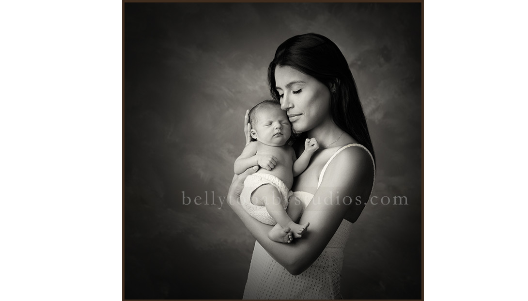 Newborn Family Portrait Photographer