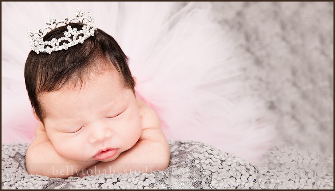 Newborn Portraits - Houston newborn and maternity photographers - Belly ...