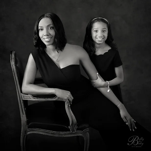 Mother and Daughter Portraits near me 77057