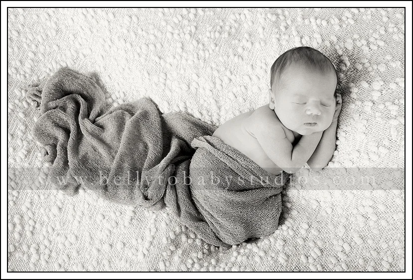 Houston maternity and newborn photographer